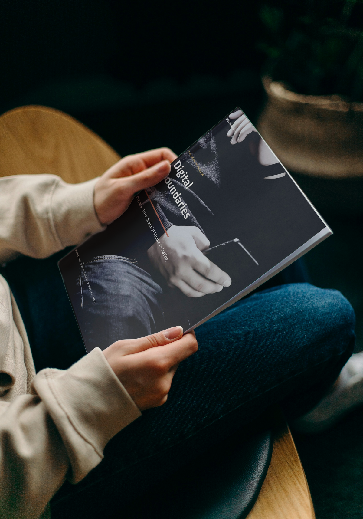 Digital Boundaries for Couples: Privacy, Trust & Social Media Guide